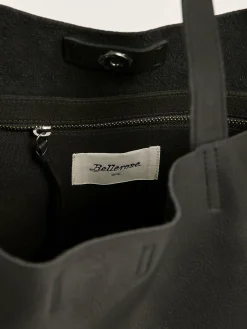 Dragi Tote Bag