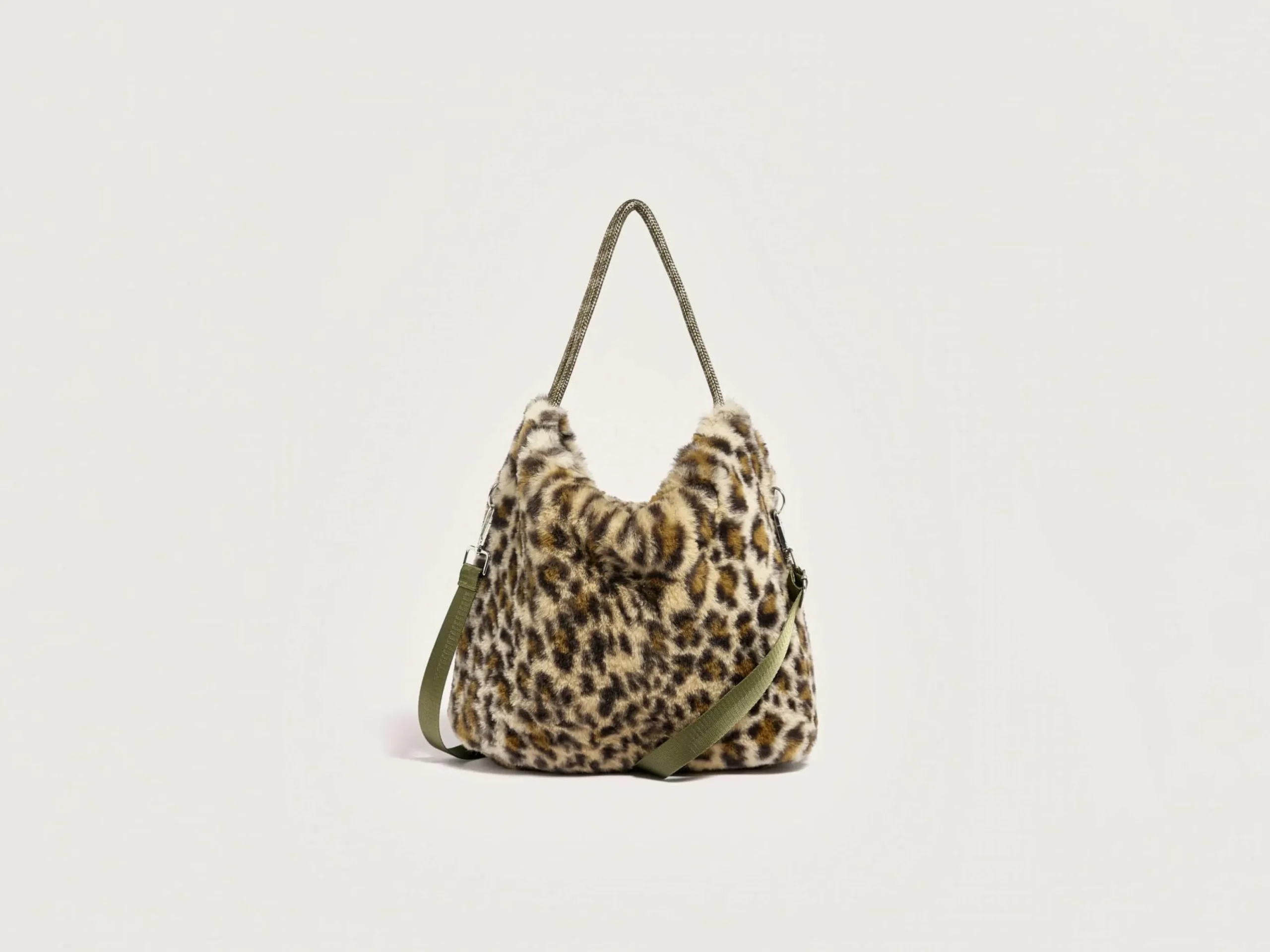 Helmin Tas