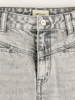Pixa Tapered Jeans